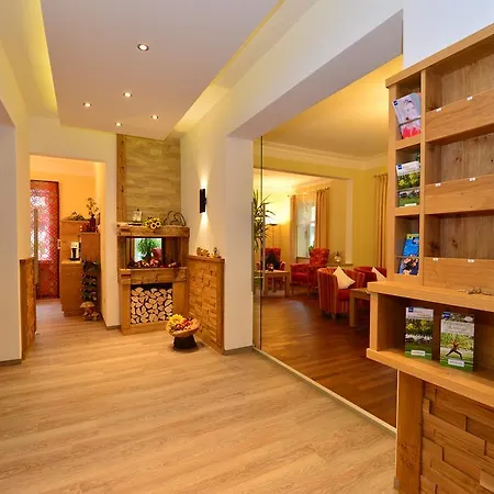 Marienhof Hotel 3*